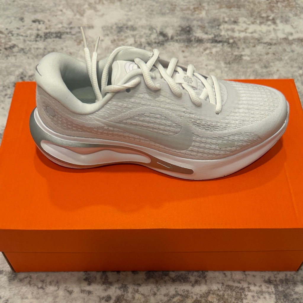 Nike White Athletic Running Shoe With Light Gray Accents